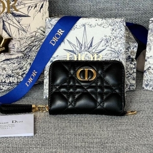 Dior 디올 2025 카로 나노 버킷백 15cm (2색) (7월) 1