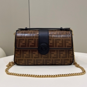 FENDI 펜디 2023 더블 F 체인 숄더백 27cm