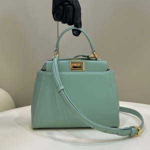 FENDI 펜디 2023 미니 피카부백 23CM