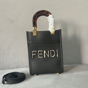 FENDI 펜디 2023 선샤인 미니 쇼퍼백 18cm