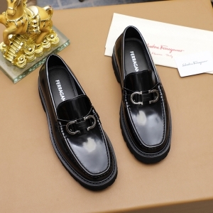 Fendi 페라가모 2025 MEN'S 로퍼 (2색) (6월)