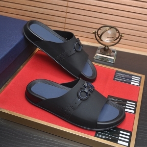 Fendi 페라가모 2025 MEN'S 슬리퍼 (2색) (4월)