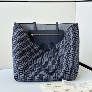 Fendi 펜디 2024 라지 롤 백 35CM