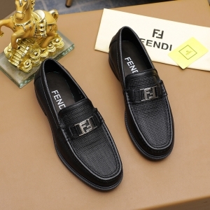 Fendi 펜디 2025 MEN'S 로퍼 (6월)