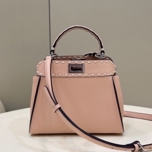 Fendi 펜디 2024 미니 피카부백 23CM