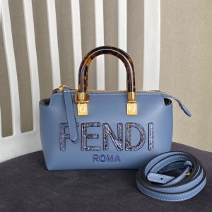 Fendi 펜디 2023 바이더웨이 미니 보스턴백 18cm