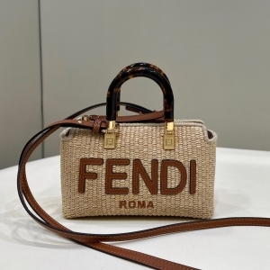 Fendi 펜디 2023 바이더웨이 미니 보스턴백 18cm