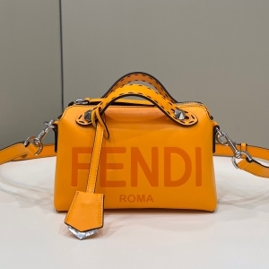 Fendi 펜디 2023 바이더웨이 보스턴백 20CM