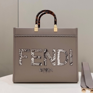 Fendi 펜디 2023 선샤인 쇼퍼백 36CM