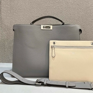 Fendi 펜디 2024 MEN'S 피카부 아이씨유 토트백 38CM