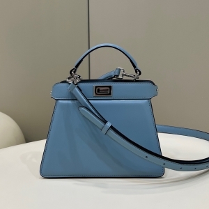 Fendi 펜디 2023 피카부 아이씨유 쁘띠백 20CM