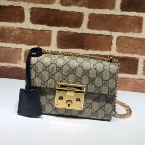 GUCCI 구찌 2023 GG 수프림 패드락 체인 숄더백 409487 20CM