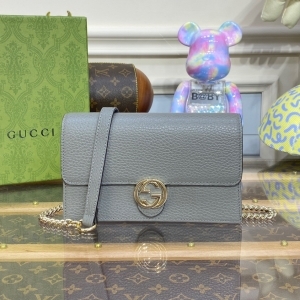 GUCCI 구찌 2023 인터로킹 미니 체인백 510314 20CM