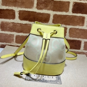 GUCCI 구찌 2023 점보 GG 미니 버킷백 550620 18CM
