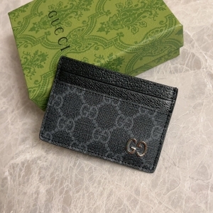 Gucci 구찌 2024 GG 디테일 파우치 26cm (3색) (4월) 1