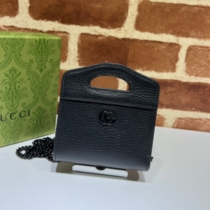 Gucci 구찌 2023 GG 마몽 마틀라세 숄더백 23cm (11월) 1