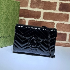Gucci 구찌 2024 GG 마몽 체인백 21CM