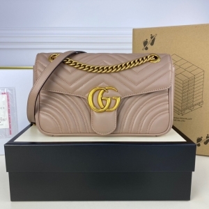 Gucci 구찌 2024 GG 마몽 스몰 마틀라세 숄더백 26CM