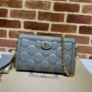 Gucci 구찌 2025 GG 마틀라세 숄더백 26CM