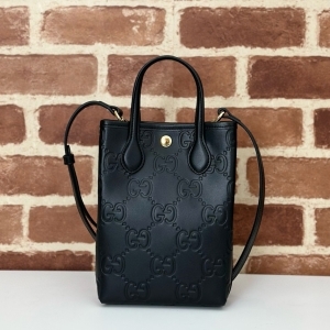 Gucci 구찌 2024 GG 스트랩 수퍼 미니백 20CM