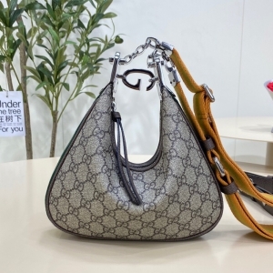Gucci 구찌 2023 아따슈 숄더백 / 35CM