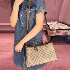 Gucci 구찌 2024 오피디아 GG 숄더백 31CM