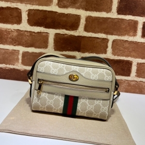Gucci 구찌 2023 오피디아 GG 수프림 미니백 17.5CM