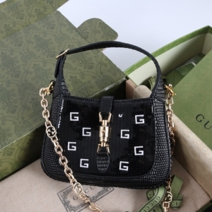 Gucci 구찌 2024 재키 1961 미니백 19CM