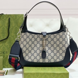 Gucci 구찌 2023 재키 1961 숄더백 28CM