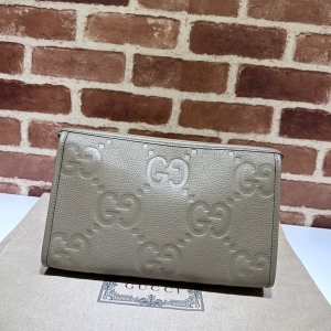 Gucci 구찌 2023 점보 GG 파우치 739490 28.5CM