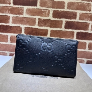 Gucci 구찌 2023 점보 GG 파우치 739490 28.5CM