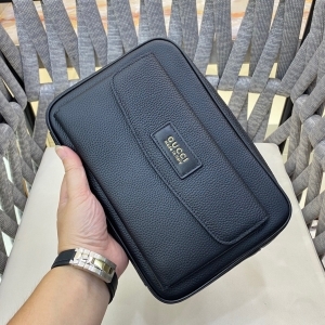 Gucci 구찌 2024 MEN'S 클러치백 27CM
