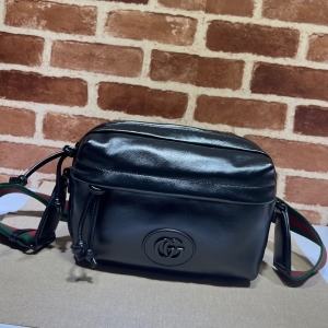 Gucci 구찌 2023 토널 더블 G 숄더백 725696 23.5CM