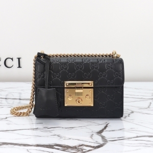 Gucci 구찌 2023 패들락 스몰 GG 숄더백 20cm