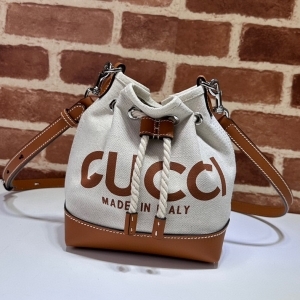 Gucci 구찌 2024 프린트 숄더백 21CM