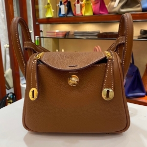 HERMES 에르메스 2021 린디백 19CM