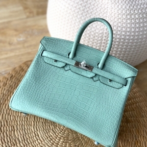 HERMES 에르메스 2021 버킨백 악어가죽 (가격상담) 25CM