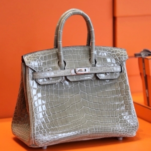 HERMES 에르메스 2021 버킨백 악어가죽 (가격상담) 25CM