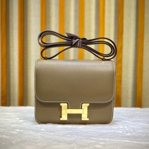 HERMES 에르메스 2022 Constance 콘스탄스 (가격상담) 19CM