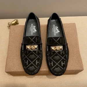 Hermes 에르메스 2025 MEN'S 로퍼 (7월)
