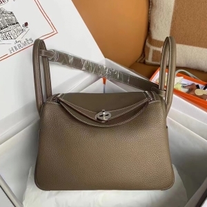 Hermes 에르메스 2023 린디백 (금장,은장) (가격상담) 26CM