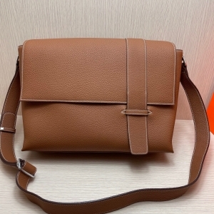 Hermes 에르메스 2023 MEN'S 메신저백 (가격상담) 34CM