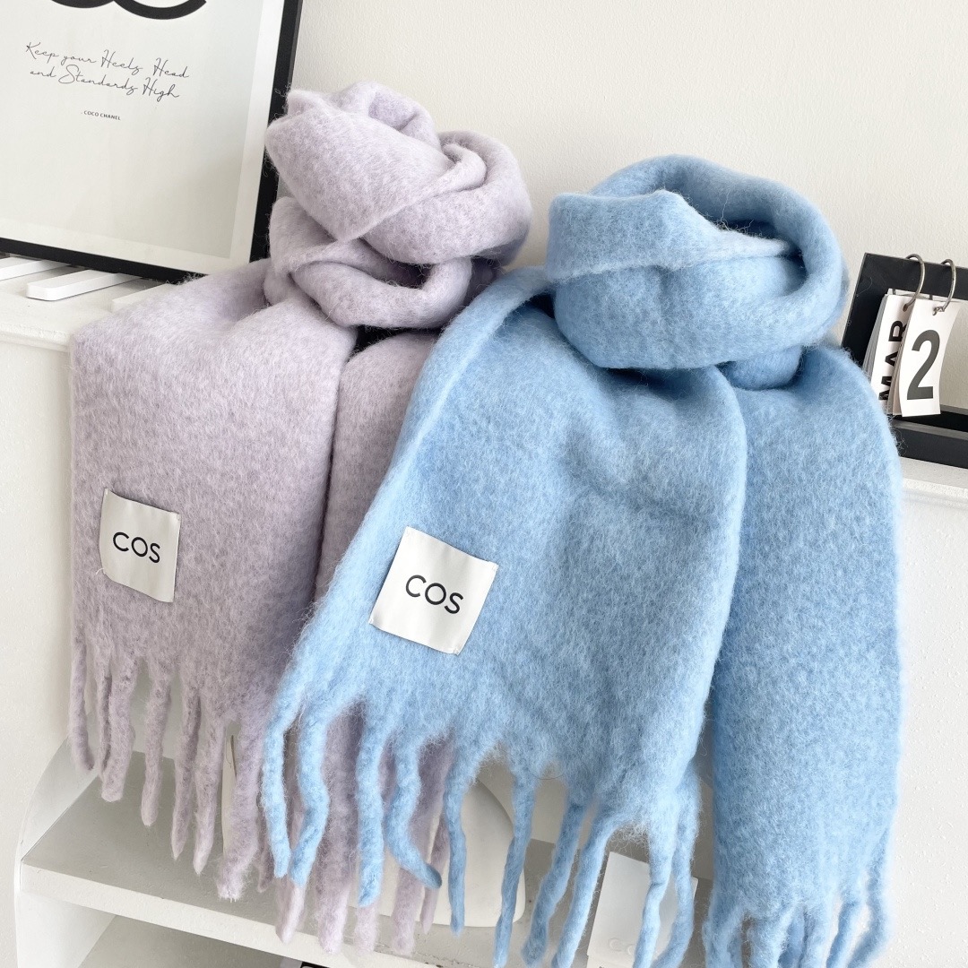 COS 퍼프리 fringe 머플러 3