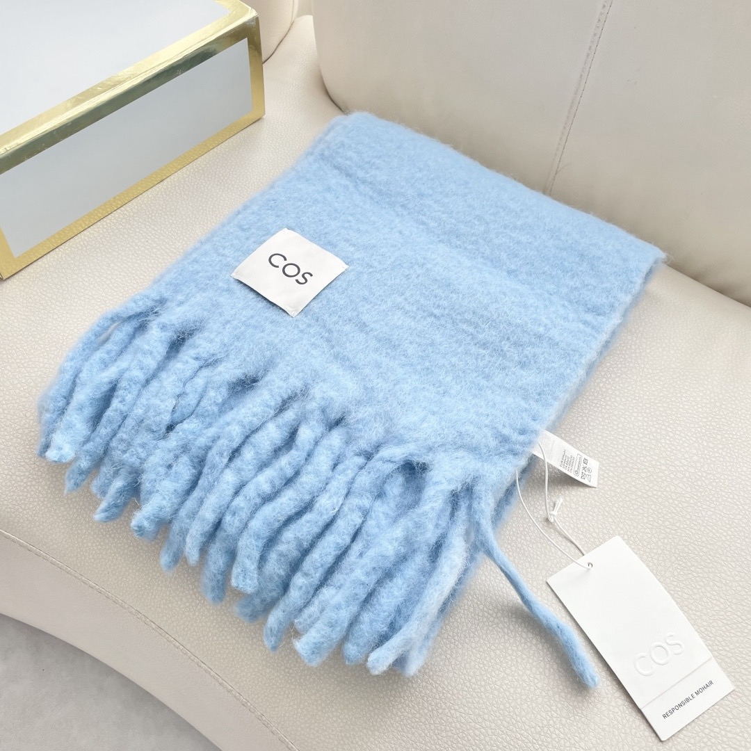 COS 퍼프리 fringe 머플러 4