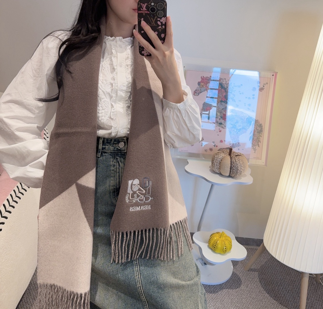 Hermes 에르메스 로고 양면 머플러 1