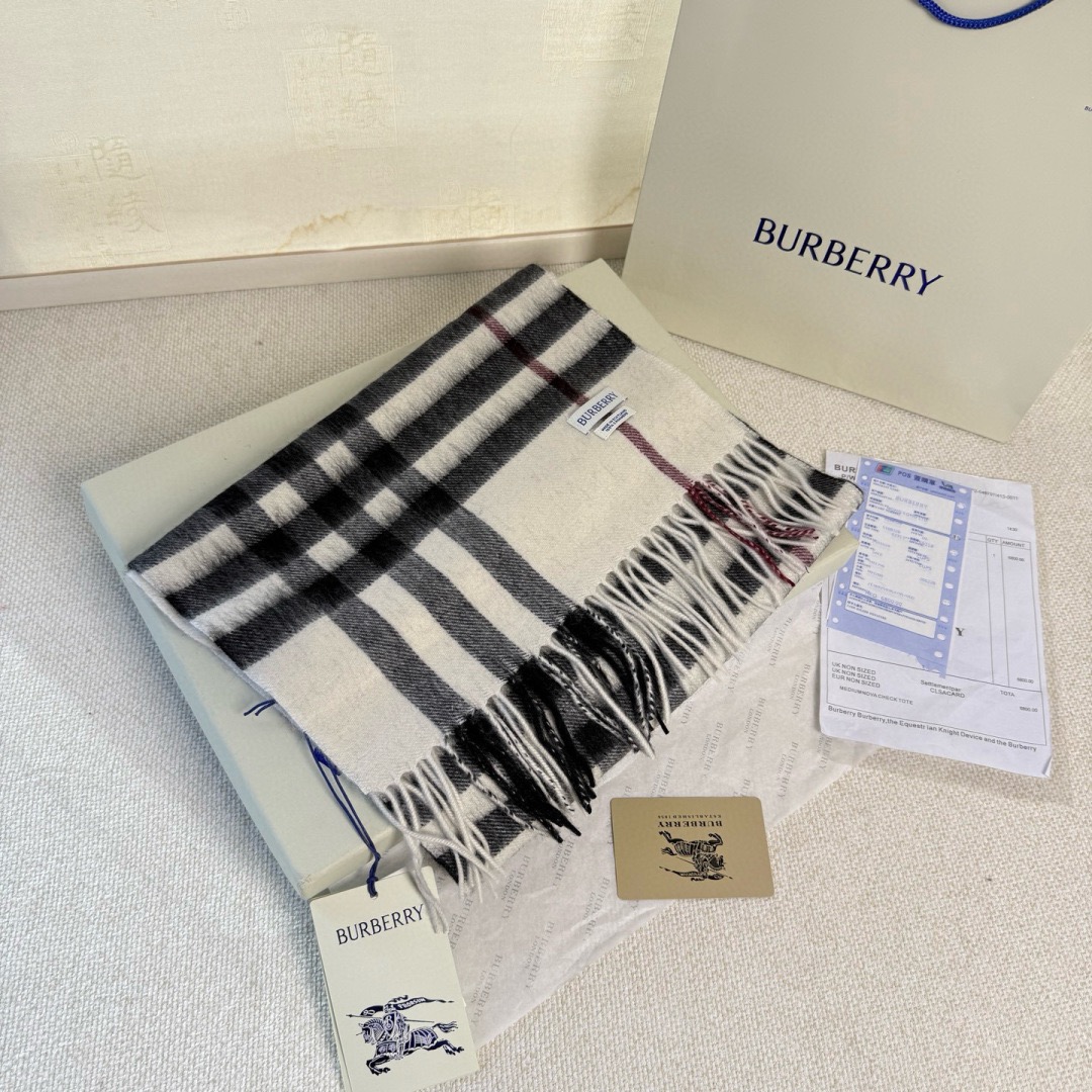 Burberry 버버리 클래식 체크 캐시미어 머플러 3