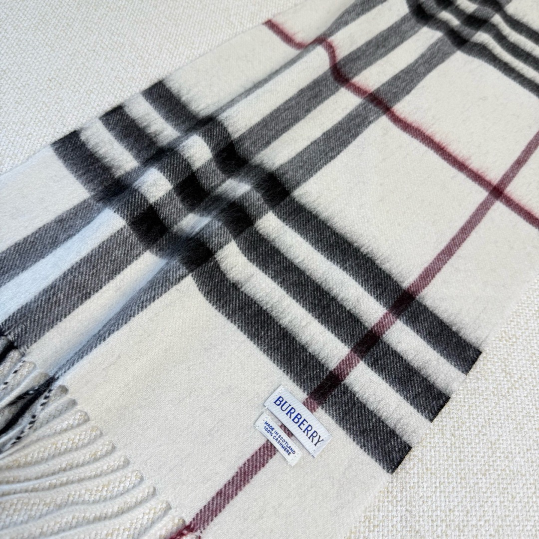 Burberry 버버리 클래식 체크 캐시미어 머플러 9