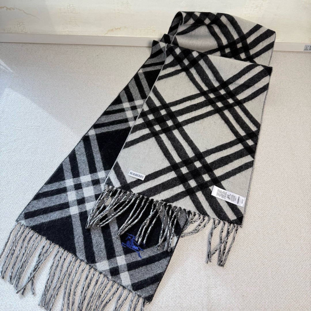 Burberry 버버리 신상 스코틀랜드 체크 양모 머플러 6