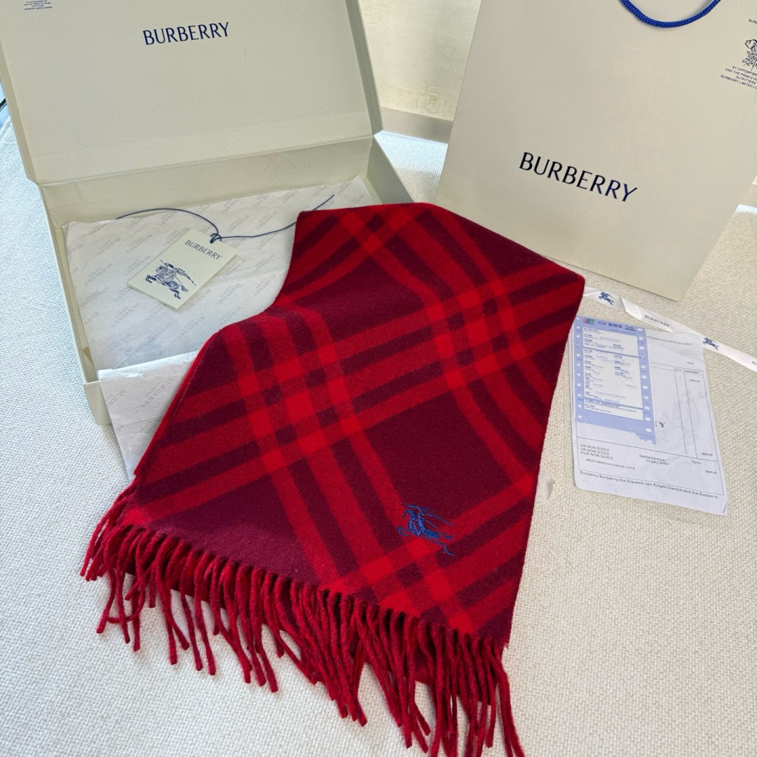 Louis Vuitton 루이비통 BALMAIN 블랙 화이트 스트라이프 스팽글 니트 가디건 4