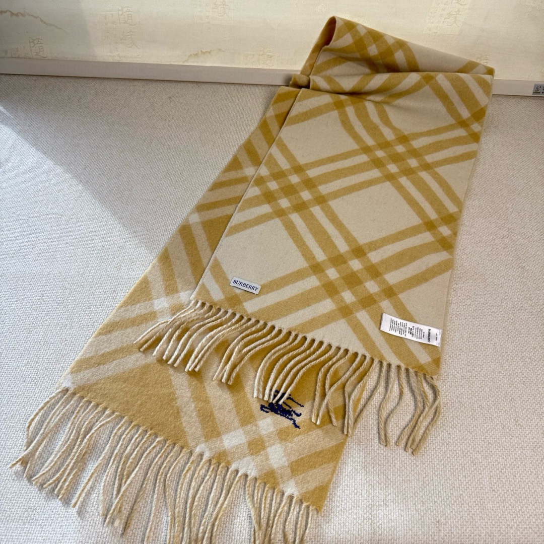 Louis Vuitton 루이비통 BALMAIN 블랙 화이트 스트라이프 스팽글 니트 가디건 6